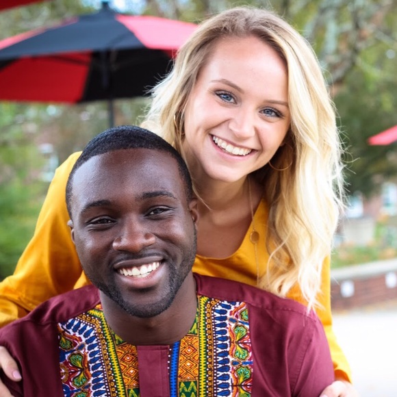 Meet your Poshers, The Amoah’s! - Picture 3 of 4